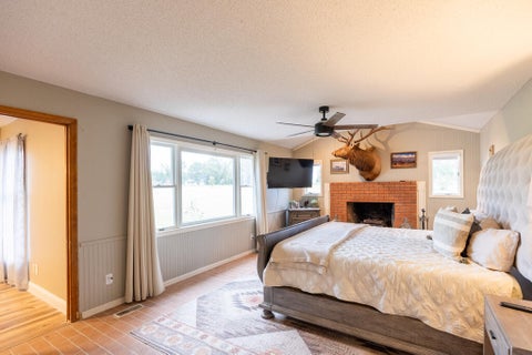 Tiny photo for 7 Red Oak RD, Tifton, GA 31794 (MLS # 143202)