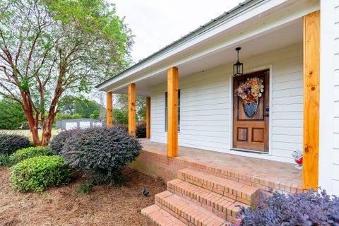 Tiny photo for 7 Red Oak RD, Tifton, GA 31794 (MLS # 143202)
