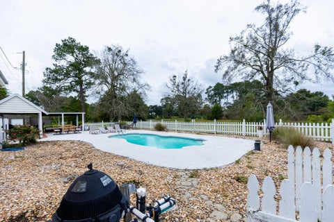 Tiny photo for 7 Red Oak RD, Tifton, GA 31794 (MLS # 143202)