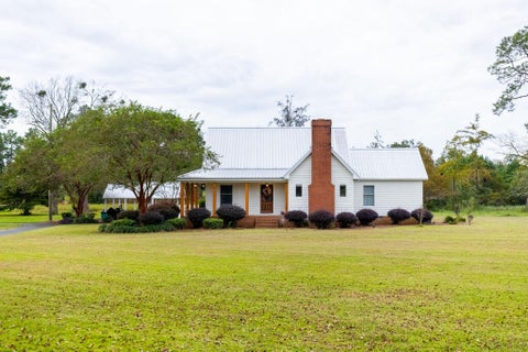 Tiny photo for 7 Red Oak RD, Tifton, GA 31794 (MLS # 143202)