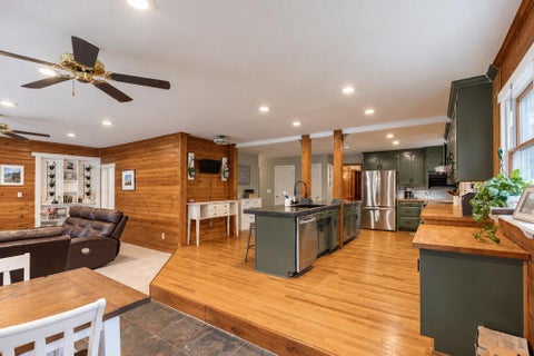 Tiny photo for 7 Red Oak RD, Tifton, GA 31794 (MLS # 143202)