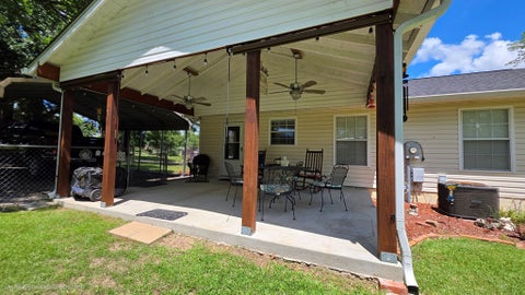 Tiny photo for 501 S Beech Street, Ocilla, GA 31774 (MLS # 142780)