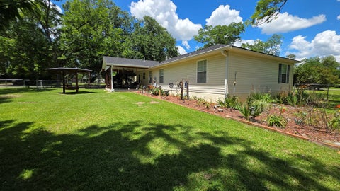Tiny photo for 501 S Beech Street, Ocilla, GA 31774 (MLS # 142780)