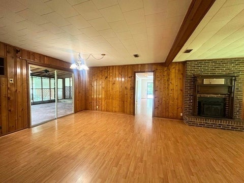 Tiny photo for 237 Dewey McGlamry Rd, Fitzgerald, GA 31750 (MLS # 138507)