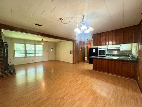 Tiny photo for 237 Dewey McGlamry Rd, Fitzgerald, GA 31750 (MLS # 138507)