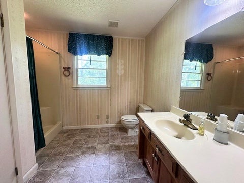 Tiny photo for 237 Dewey McGlamry Rd, Fitzgerald, GA 31750 (MLS # 138507)