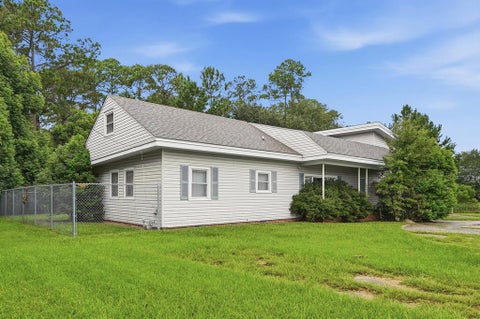 Tiny photo for 1406 N Tift Avenue, Tifton, GA 31794 (MLS # 143083)