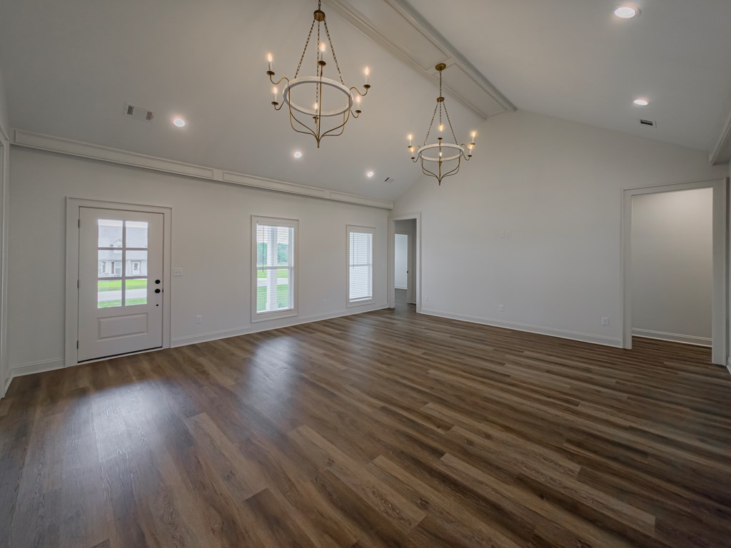 17 Waters Edge Way