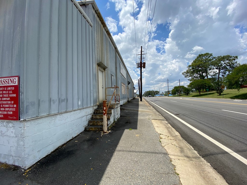 130 W 2nd Street