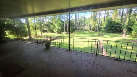 Tiny photo for 1123 W Roanoke Drive Ext, Fitzgerald, GA 31750 (MLS # 143131)