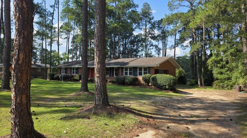 Tiny photo for 1123 W Roanoke Drive Ext, Fitzgerald, GA 31750 (MLS # 143131)