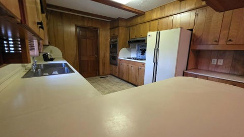 Tiny photo for 1123 W Roanoke Drive Ext, Fitzgerald, GA 31750 (MLS # 143131)