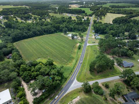 Photo of 122 Massey Airport Rd, Sylvester, GA 31791 (MLS # 142881)