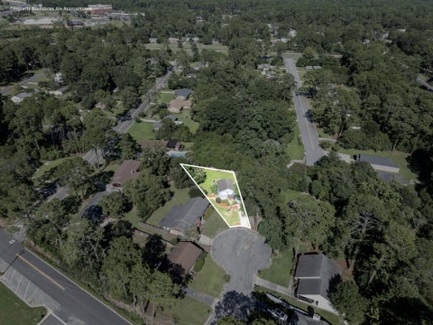 Tiny photo for 105 Clyde Circle, Tifton, GA 31794 (MLS # 143099)