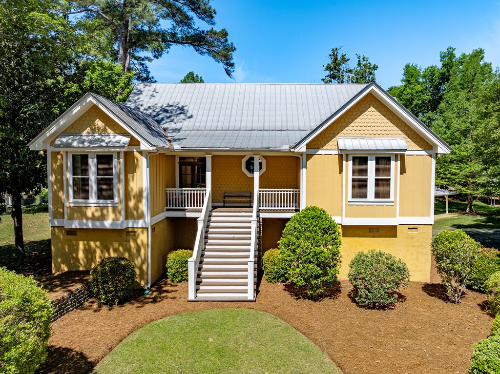 121 Wolf's Thick Road