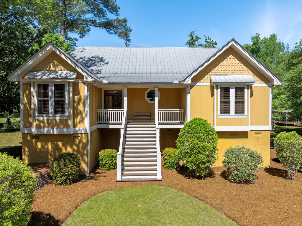 121 Wolf's Thick Road