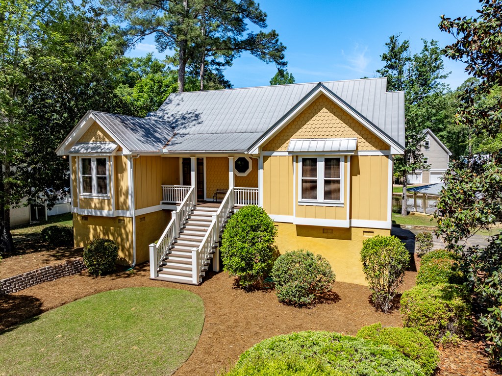 121 Wolf's Thick Road