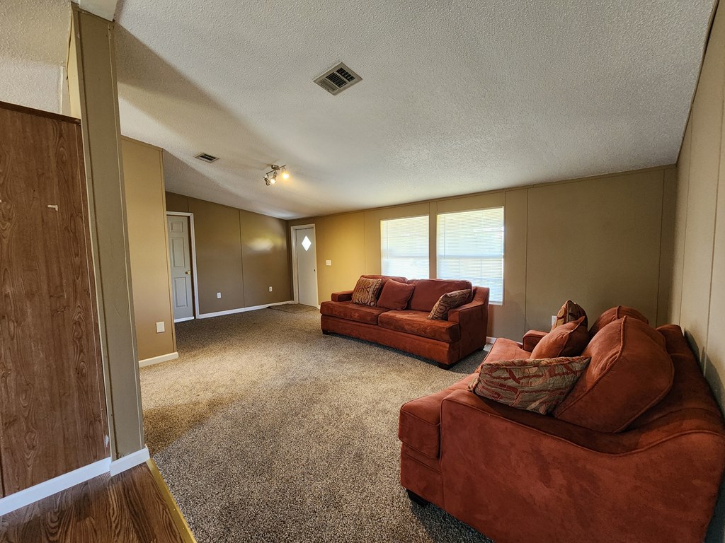 111 Greer Circle