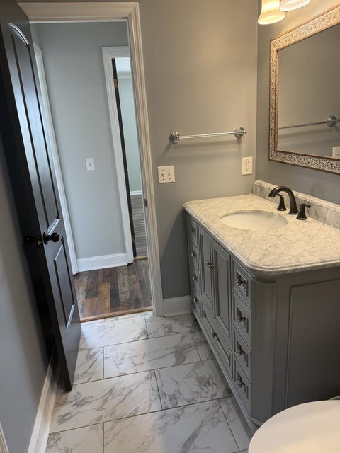 Tiny photo for 827 42nd St E ST, Tifton, GA 31794 (MLS # 143169)