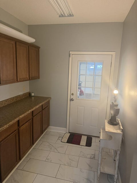 Tiny photo for 827 42nd St E ST, Tifton, GA 31794 (MLS # 143169)