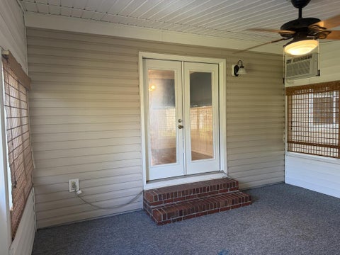 Tiny photo for 827 42nd St E ST, Tifton, GA 31794 (MLS # 143169)
