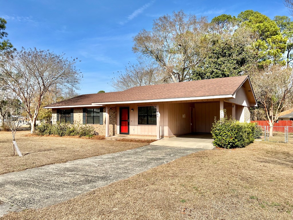 100 Strawberry Court