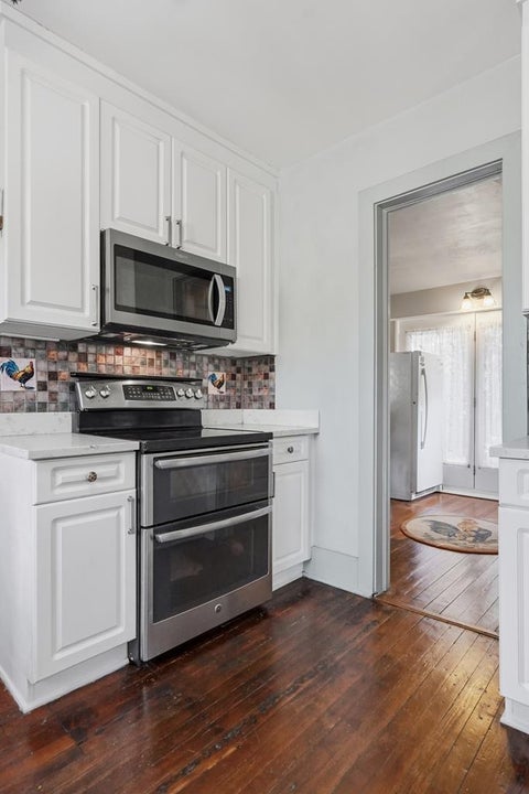 Tiny photo for 816 W Central Avenue, Fitzgerald, GA 31750 (MLS # 142404)