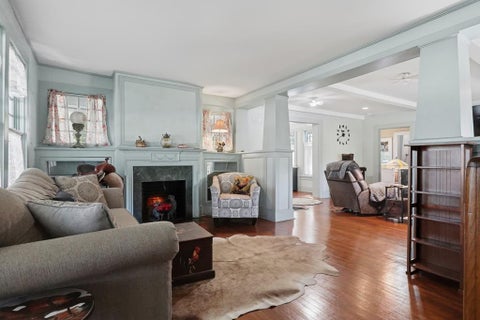 Tiny photo for 816 W Central Avenue, Fitzgerald, GA 31750 (MLS # 142404)