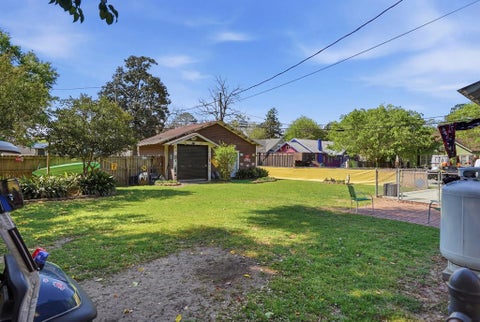 Tiny photo for 816 W Central Avenue, Fitzgerald, GA 31750 (MLS # 142404)