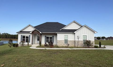 58 willow Creek Dr Tifton GA 31794