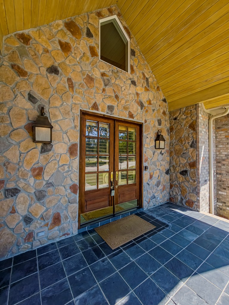 139 Huntington Ridge Dr