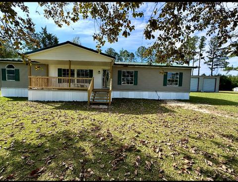 Photo of 525 Church St, Alapaha, GA 31622 (MLS # 139019)