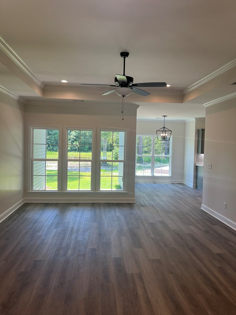 31 Sloans Village Way SE