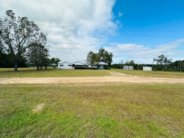 885 Lower Rebecca Rd