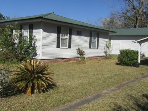 Tiny photo for 405 N Lincoln St, Ocilla, GA 31774 (MLS # 143030)