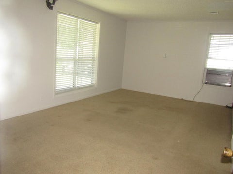 Tiny photo for 405 N Lincoln St, Ocilla, GA 31774 (MLS # 143030)