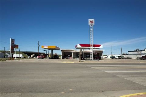 Photo of 1508 3rd Street, Laramie, WY 82070 (MLS # 128799)