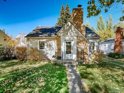 Photo of 1521 Kearney St, Laramie, WY 82070 (MLS # 250707)