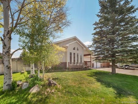 Photo of 1501 Arabian Dr, Laramie, WY 82070 (MLS # 250568)