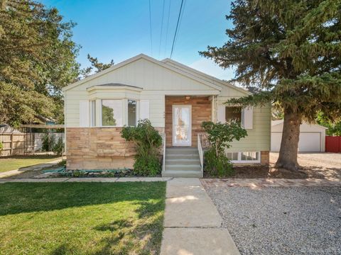 Photo of 204 N 9th St, Other, WY 82301 (MLS # 250609)