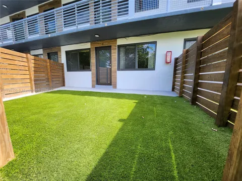 335 SW 20th St Unit 4, Fort Lauderdale, FL MLS: A11793335