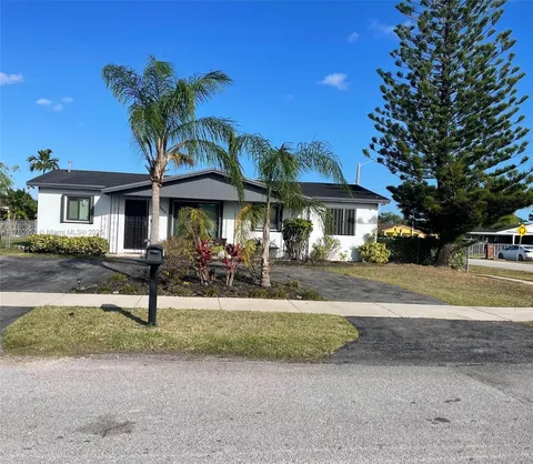 14555 SW 105th Ct, Miami, FL 33176 - MLS#: A11750552