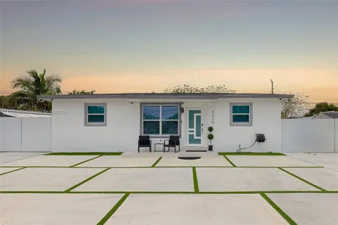 4230 SW 31st Dr, West Park, FL 33023 - MLS#: A11732824