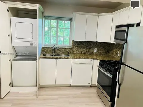 1135 92nd St Unit 102, Bay Harbor Islands, FL MLS: A11770352