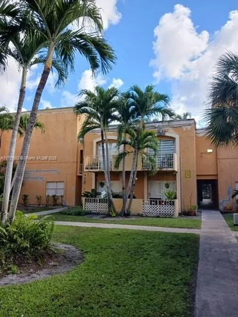 17911 NW 68th Ave Unit M104, Hialeah, FL 33015 - MLS#: A11731382