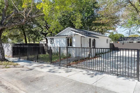 1045 NW 55th Terrace, Miami, FL 33127 - MLS#: A11795136