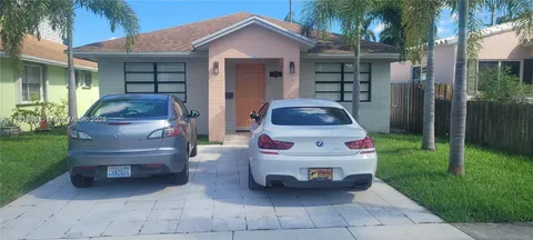 1647 Van Buren St, Hollywood, FL 33020 - MLS#: A11761985