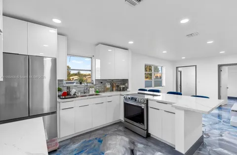 3430 NW 43rd Ave, Lauderdale Lakes, FL 33319 - MLS#: A11760808