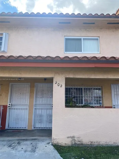 7603 W 29th Ln Unit 202-55, Hialeah, FL MLS: A11807282