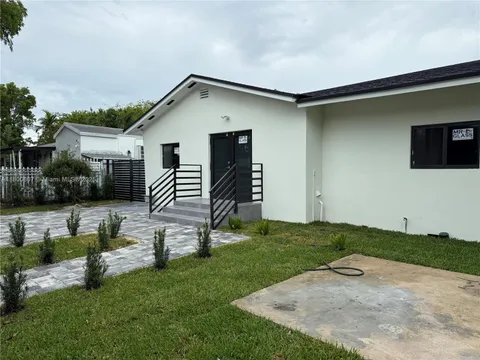 1045 NW 58th Ter, Miami, FL 33127 - MLS#: A11800807
